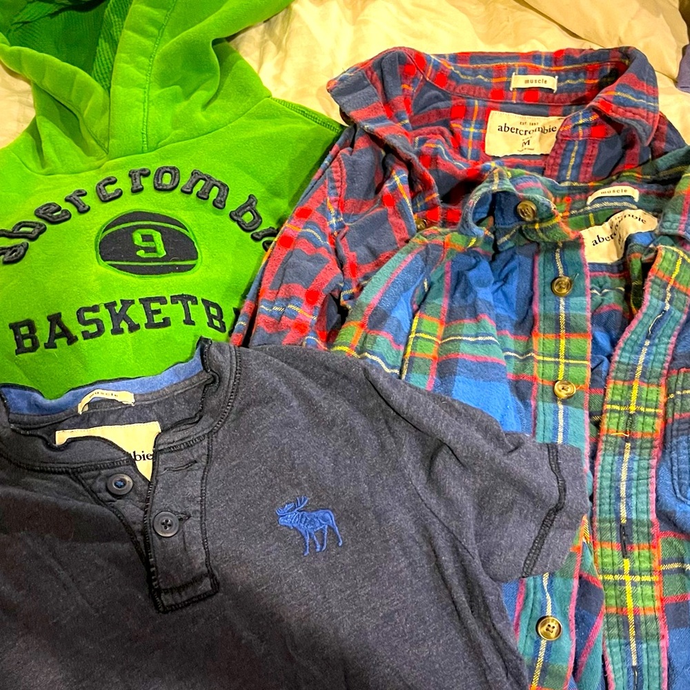Boys bundle of Abercrombie shirts/sweatshirt